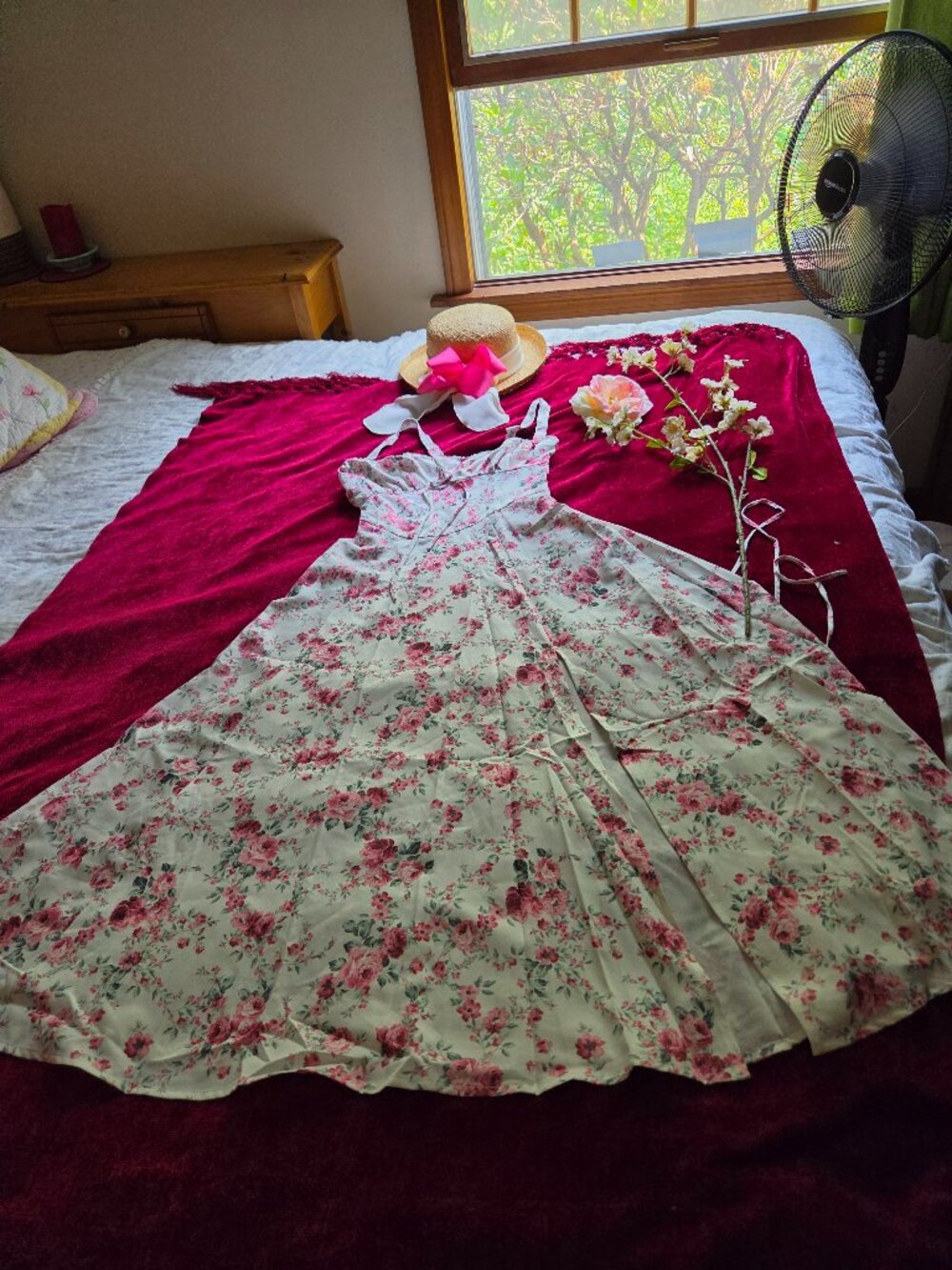 STUNNING FOR THE ROSES CORSET DRESS MIDI SZ S-M